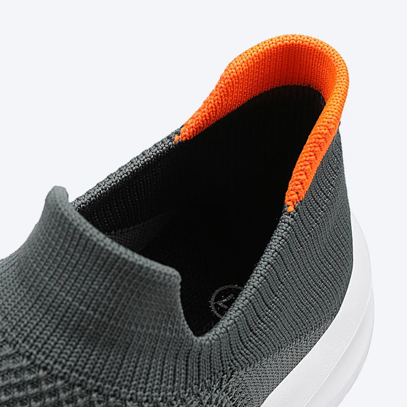 Light Sneakers UNISEX