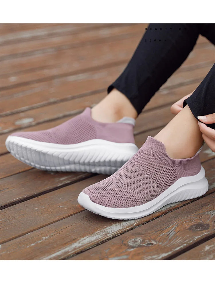 Light Sneakers UNISEX